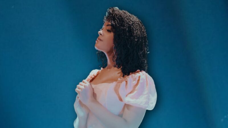 “O desfecho” é o novo single de Kemilly Santos pela Sony Music
