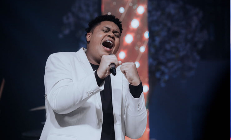 Jurado do programa Canta Comigo, Ricardo Hora inicia nova etapa na música gospel