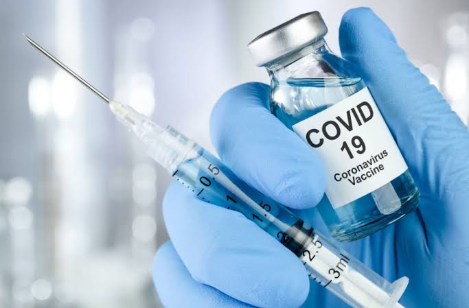 Esperamos ter vacina brasileira contra Covid ainda neste ano, diz Marcos Pontes
