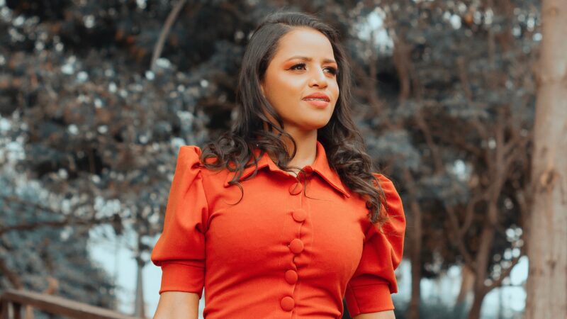 Vanessa Hipólito estreia no cenário gospel com o single “Menina dos Olhos de Deus”
