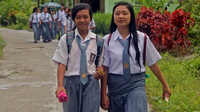 Estudantes cristãos são discriminados na Indonésia