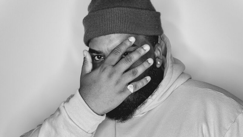 Rapper Big The Kiid apresenta o álbum “Colapso”, projeto com novas sonoridades e colaborações