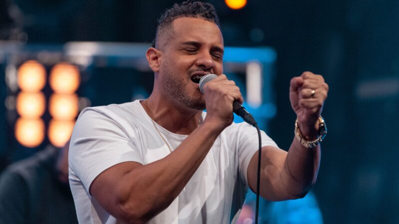 Júnior Silva estreia na Graça Music com “Fogo que me consome”