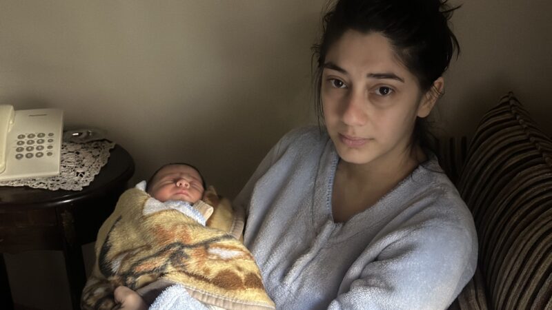Bebê nasce pouco antes do terremoto na Síria