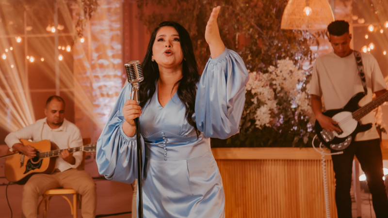 Rosangela Oliveira estreia na Central Gospel Music com o clipe da canção “Plano Perfeito”