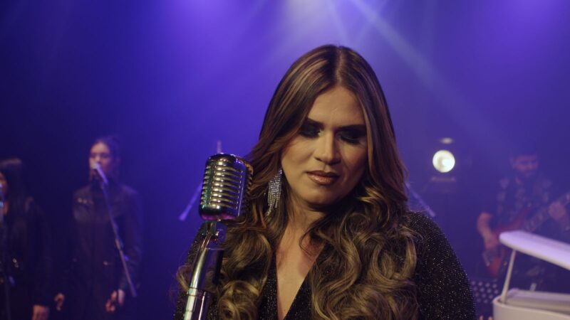 Rita Gomes lança o single “Não se Afaste de Mim” pela Sony Music Gospel