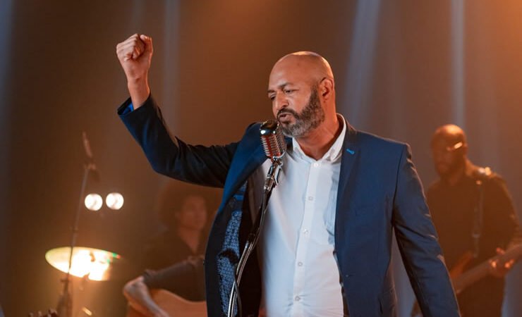 Cantor Messias Carmo celebra sucesso do single “Faz de Novo” e anuncia novo lançamento