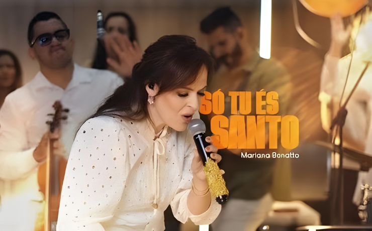 Mariana Bonatto adora a Deus cantando o seu novo single: “Só Tu És Santo”