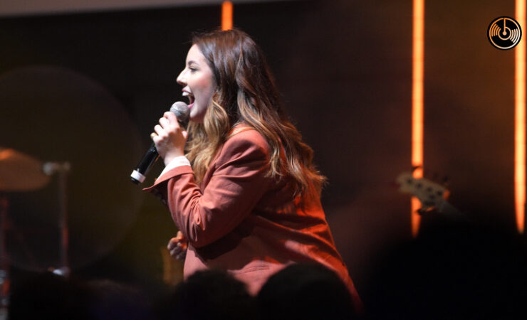 Esther Marcos lança o “Medley Maranata parte 2” – mais um lindo trabalho ao vivo