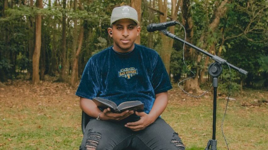 Igor Pprata lança o single “O Meu Herói é Deus” pela Trindade Records
