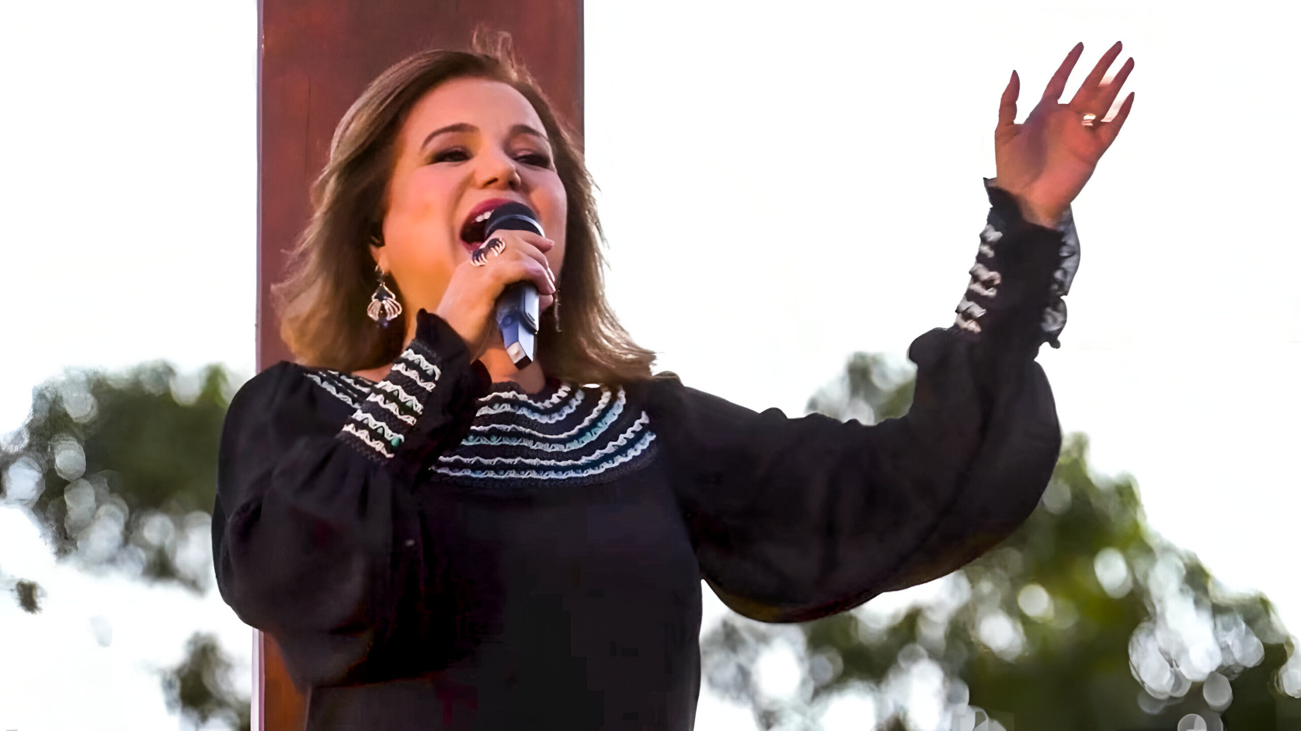 “Monte Sião” inaugura as celebrações pelos 45 anos de ministério de Alda Célia