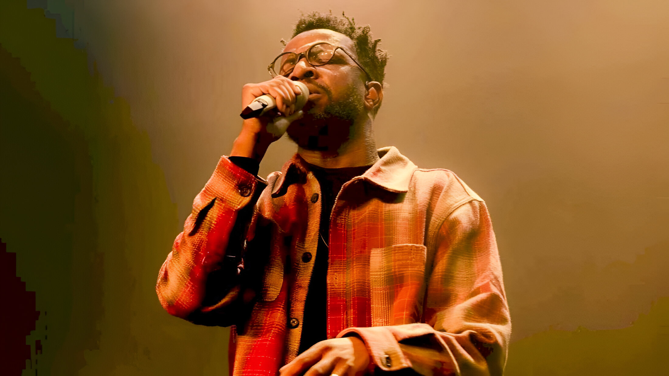 Eliezer de Tarsis lança versão acústica de “Noites Traiçoeiras”