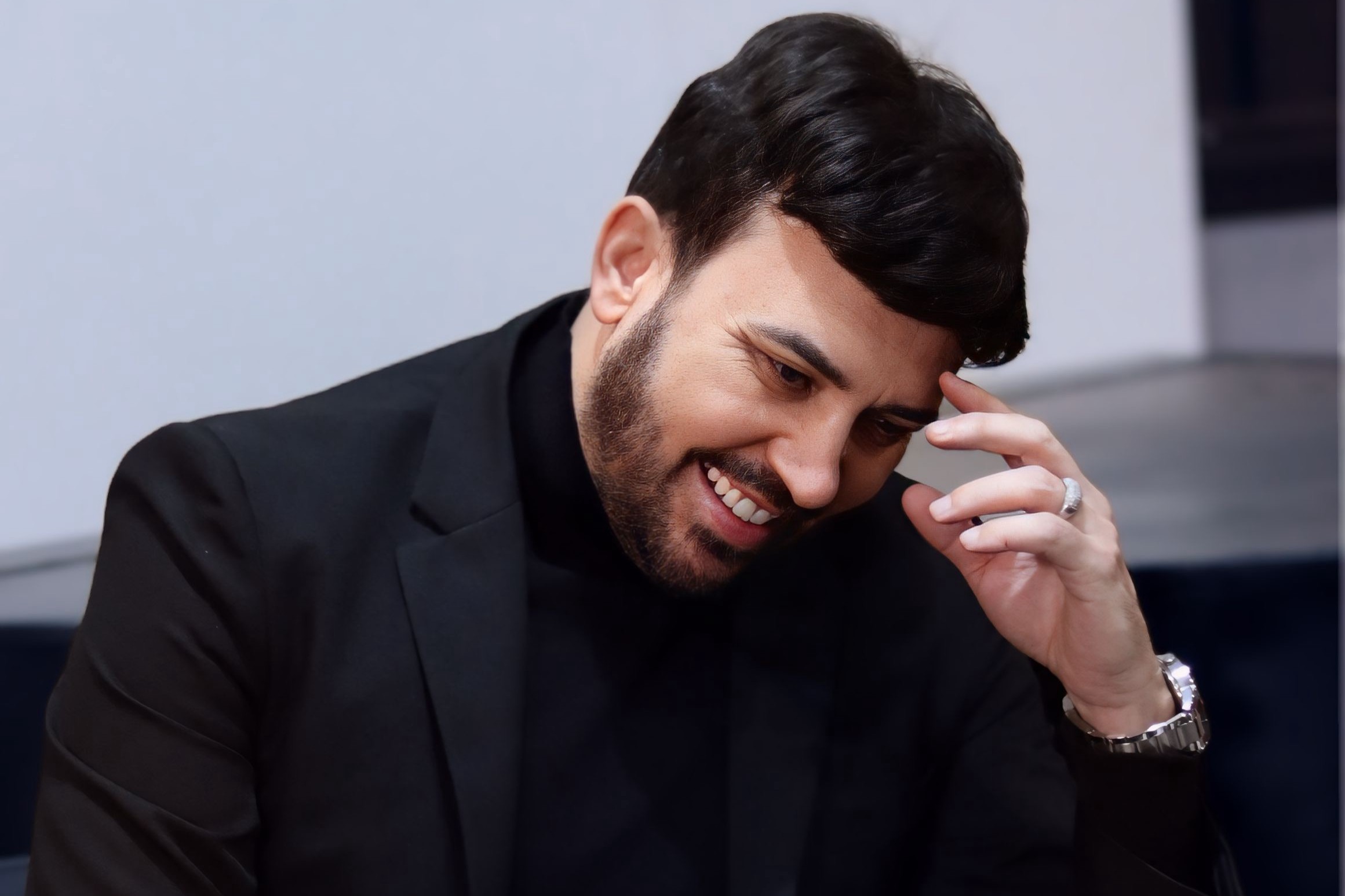 O produtor artístico e apresentador de televisão Amarildo Tavares. Foto: Divulgação.